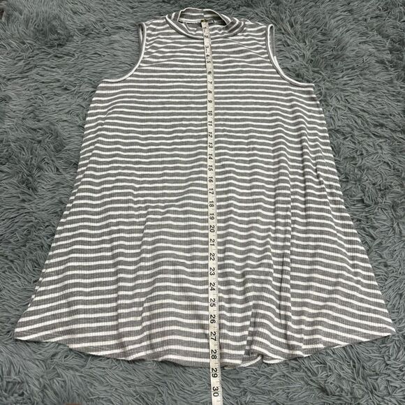 Acemi Striped Mock Neck Sleeveless Shift Mini Dress Size Medium - Picture 6 of 7